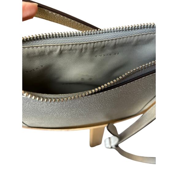 Coach | Silver Chaise Crossbody Pebbled Leather w/Charm Metallic Sheen - Picture 10 of 10